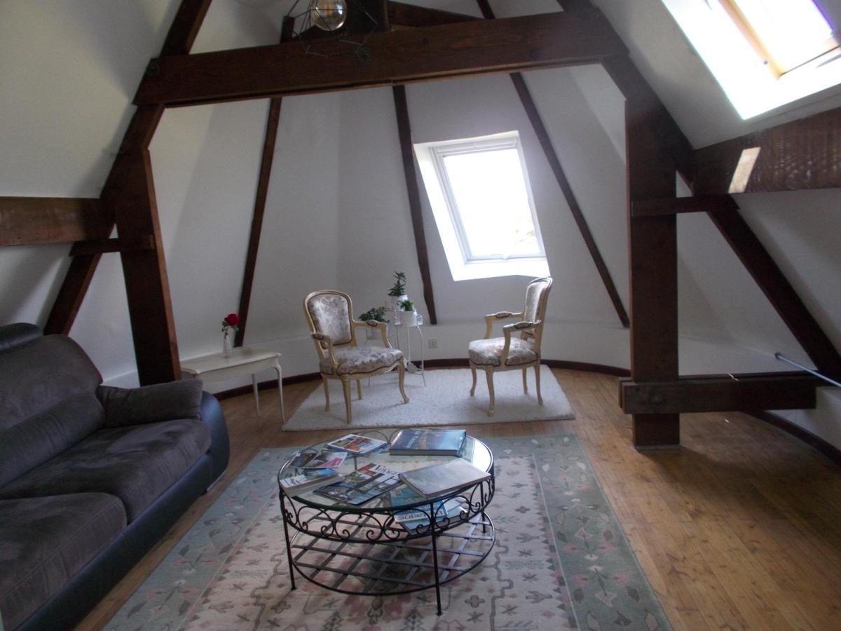Les Ajoncs Bed & Breakfast 3*